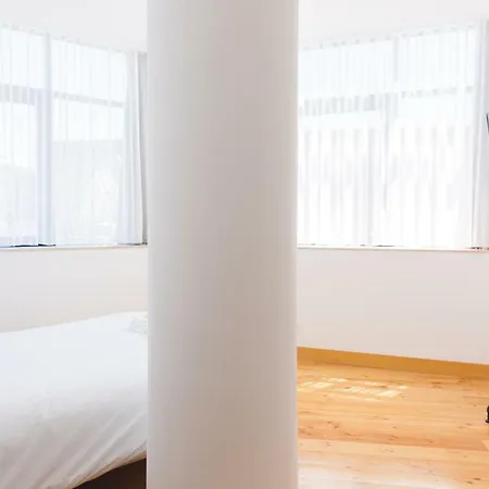 Aposentus - Skyline *