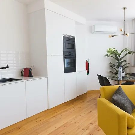 Aposentus - Skyline Appartement *