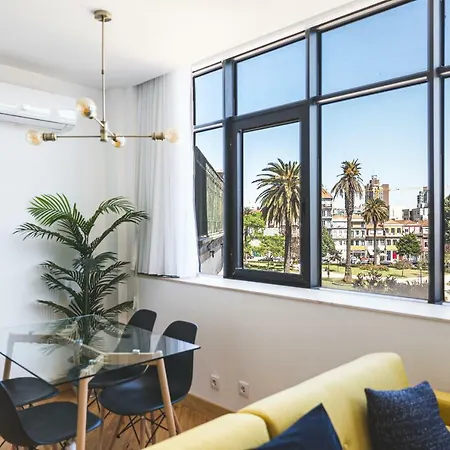 Aposentus - Skyline * Porto